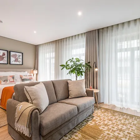 Legends House By Sweet Porto-3